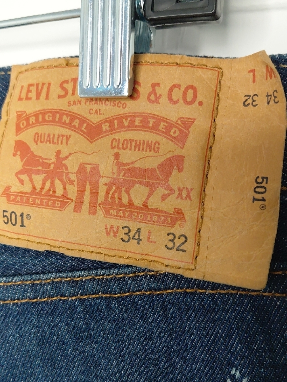 Men's Custom Levis Dark Blue Bleached Slim Jean Shorts - Picture 5 of 8
